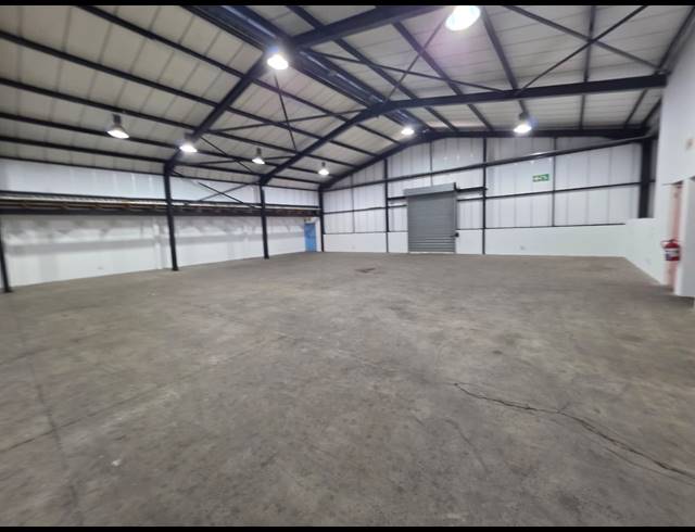 451M² WAREHOUSE TO LET IN MAITLAND